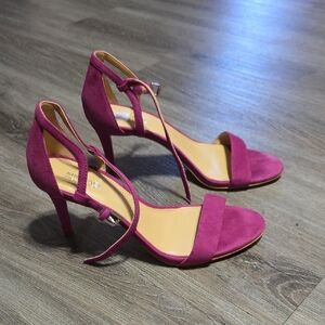 Elegant Pink Heeled Sandals